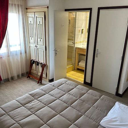 Le Bel Vue Hotel Le Cergne ภายนอก รูปภาพ