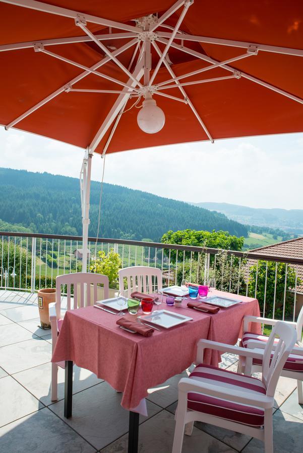 Le Bel Vue Hotel Le Cergne ภายนอก รูปภาพ